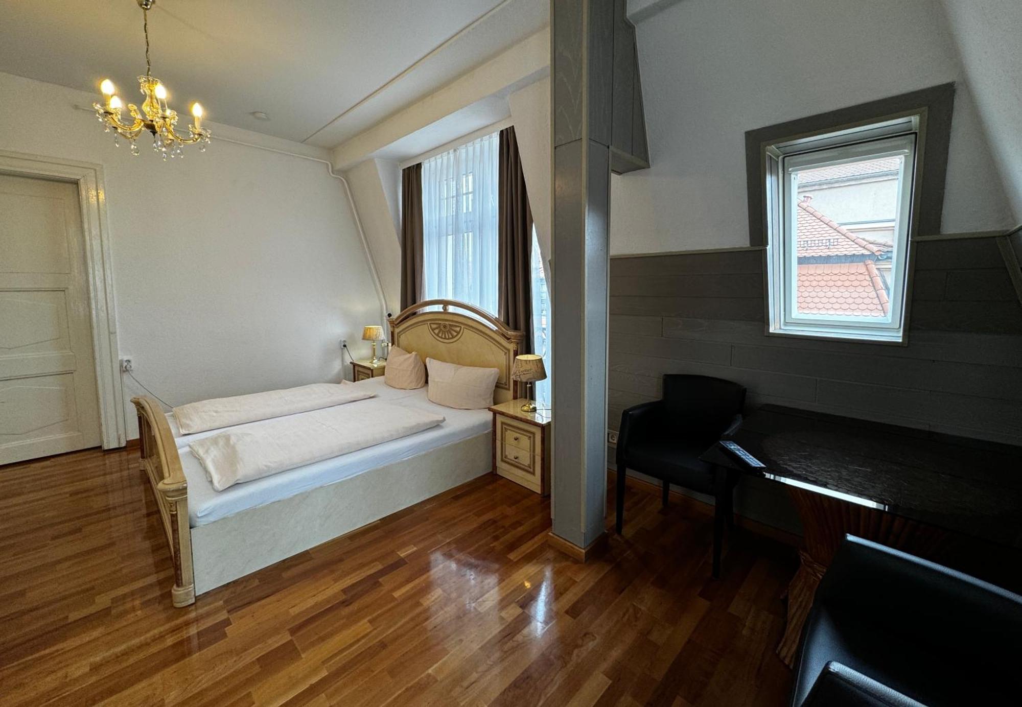 Hotel Zu Den Linden Dresden Luaran gambar